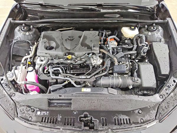 2026 TOYOTA CAMRY