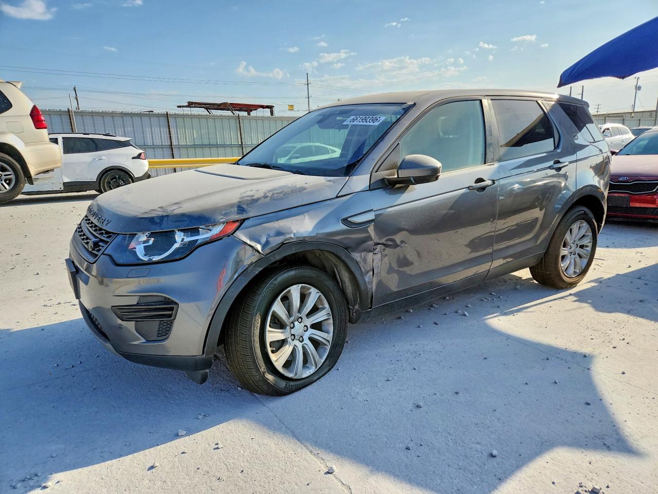 2019 LAND ROVER DISCOVERY SE — Front 3/4