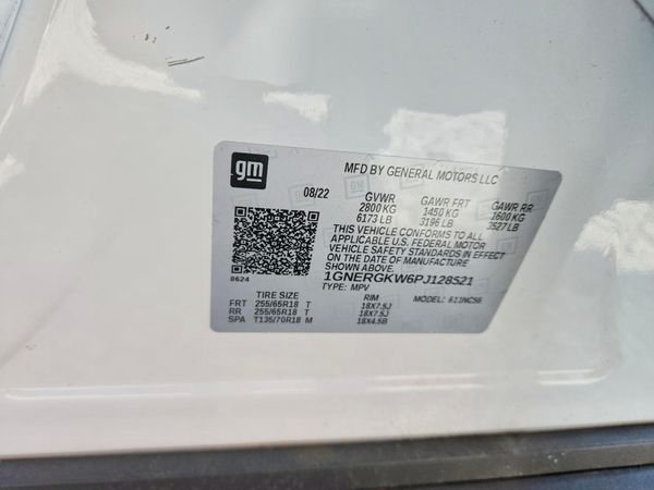 2023 CHEVROLET TRAVERSE LT