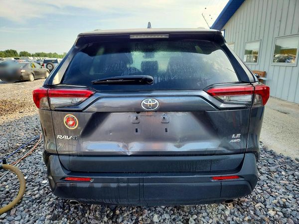 2021 TOYOTA RAV4 LE — DIRR