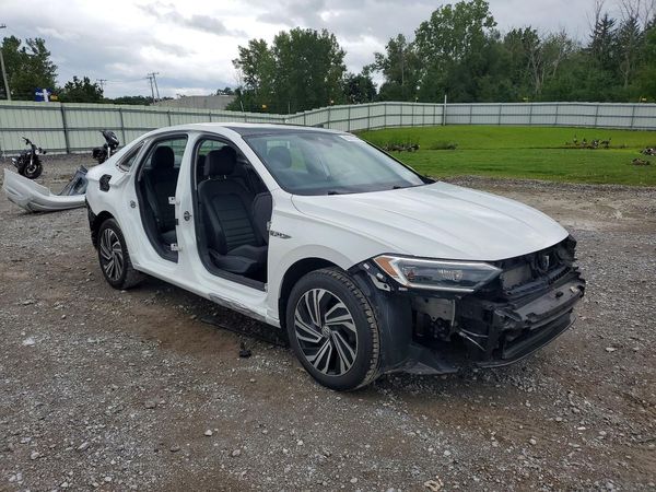 2021 VOLKSWAGEN JETTA