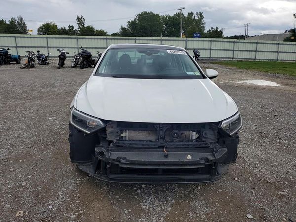 2021 VOLKSWAGEN JETTA