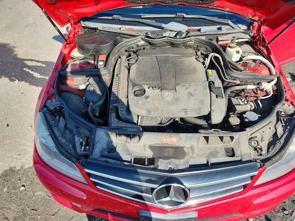 2014 MERCEDES-BENZ C