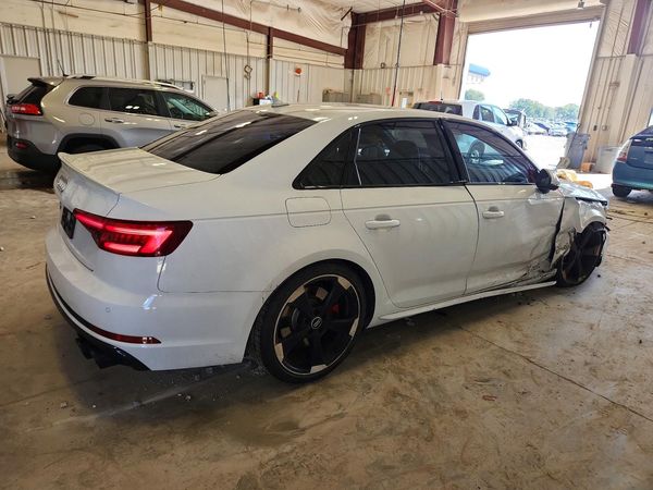 2018 AUDI S4