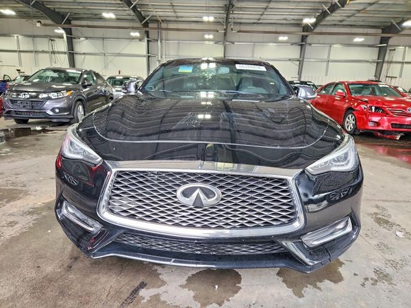2017 INFINITI Q60