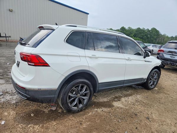 2022 VOLKSWAGEN TIGUAN