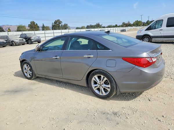2012 HYUNDAI SONATA Middle level