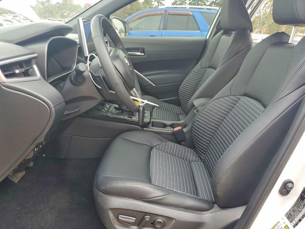 2026 TOYOTA COROLLA S, SE, XSE