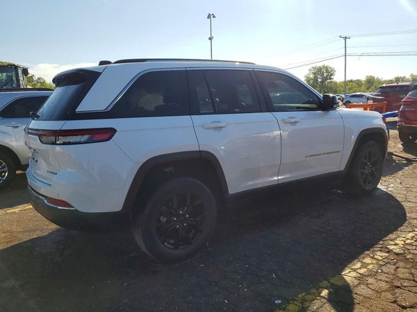 2022 JEEP GRAND CHEROKEE
