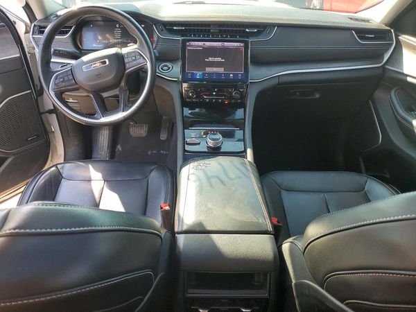 2022 JEEP GRAND CHEROKEE