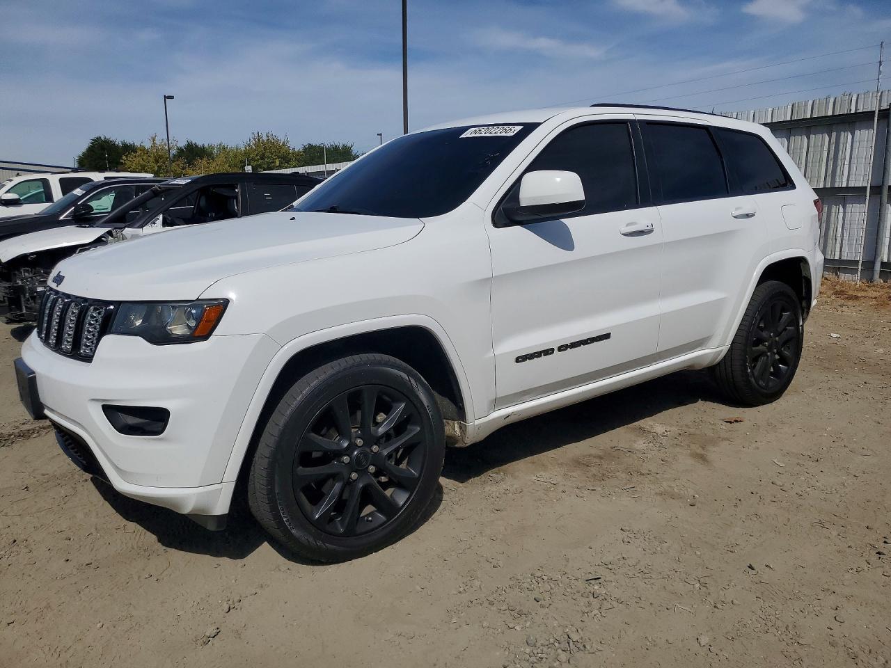 2020 JEEP GRAND CHER Laredo