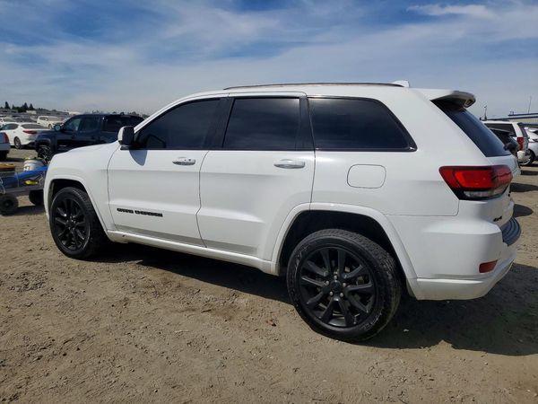 2020 JEEP GRAND CHER Laredo