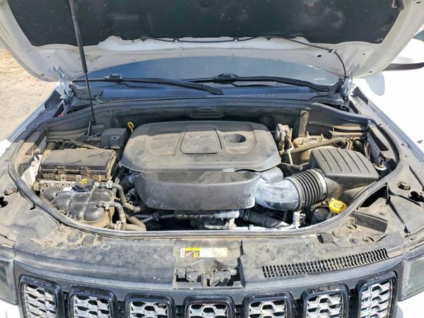 2020 JEEP GRAND CHER Laredo