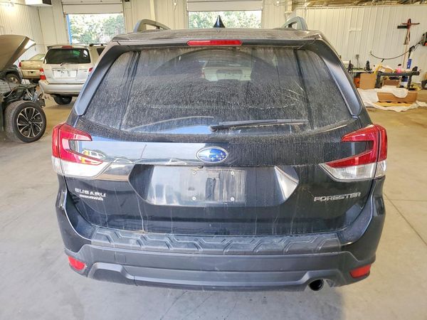 2019 SUBARU FORESTER