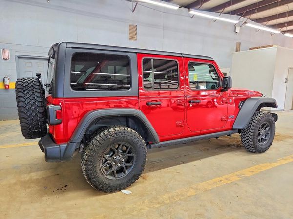 2025 JEEP WRANGLER