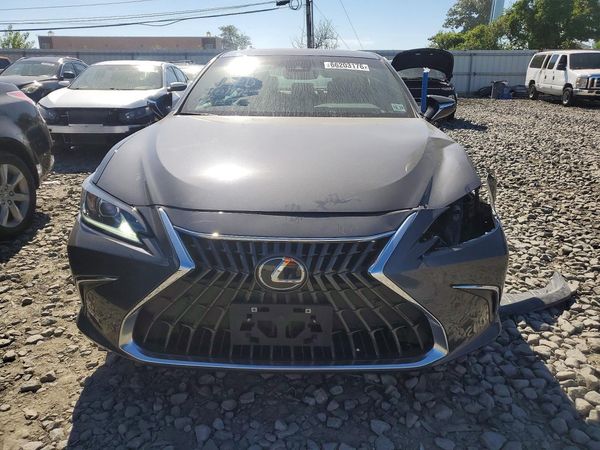 2025 LEXUS ES 350