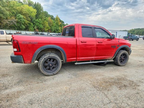 2019 RAM 1500 SLT