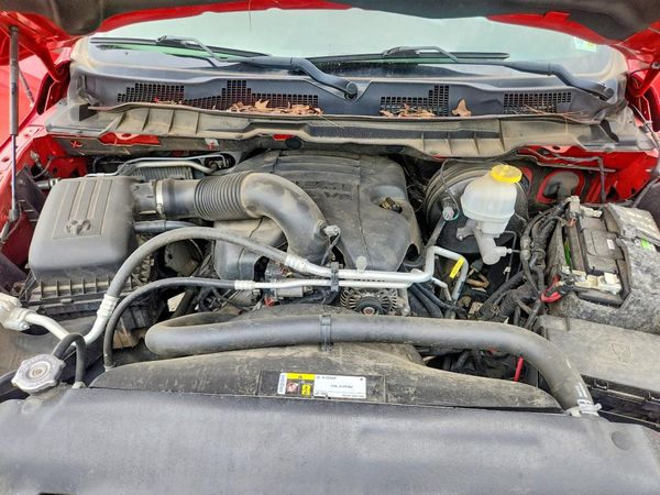 2019 RAM 1500 SLT