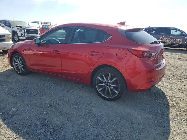 2018 MAZDA 3 Touring