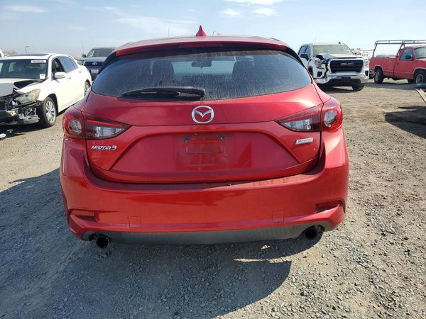 2018 MAZDA 3 Touring