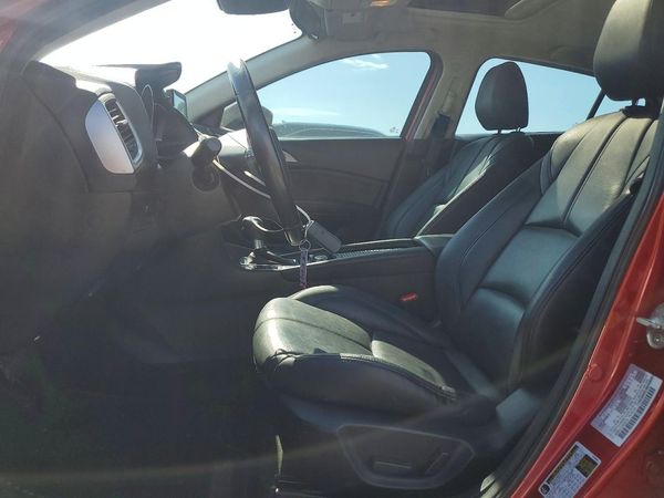 2018 MAZDA 3 Touring