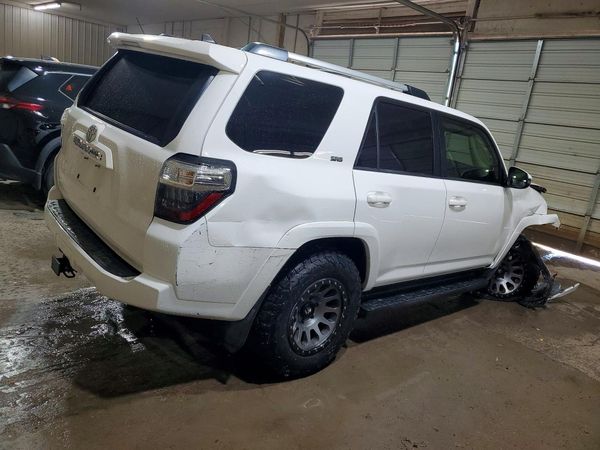 2020 TOYOTA 4RUNNER