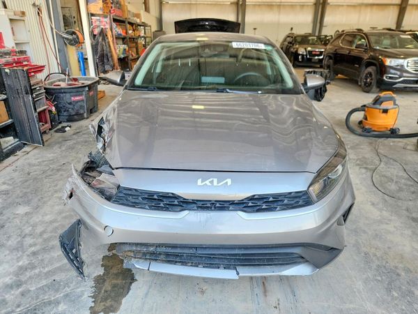 2024 KIA FORTE