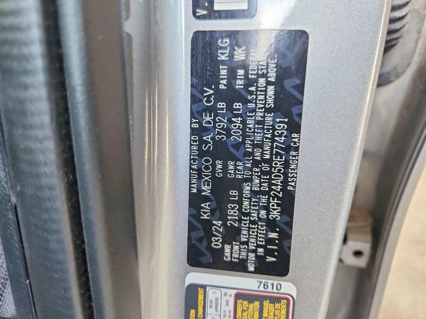 2024 KIA FORTE