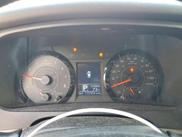 2017 TOYOTA SIENNA LE