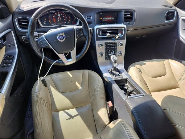 2017 VOLVO S60 Dynamic