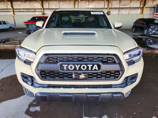 2018 TOYOTA TACOMA