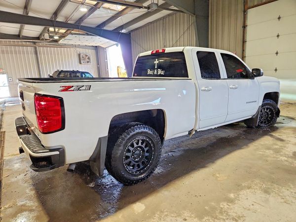 2018 CHEVROLET SILVERADO LT