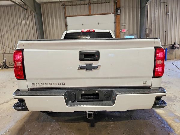 2018 CHEVROLET SILVERADO LT