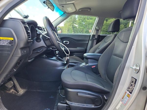 2019 KIA SOUL Base