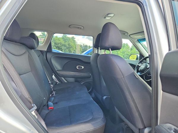 2019 KIA SOUL Base