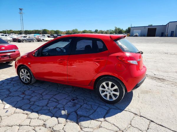 2012 MAZDA 2 Touring/GS