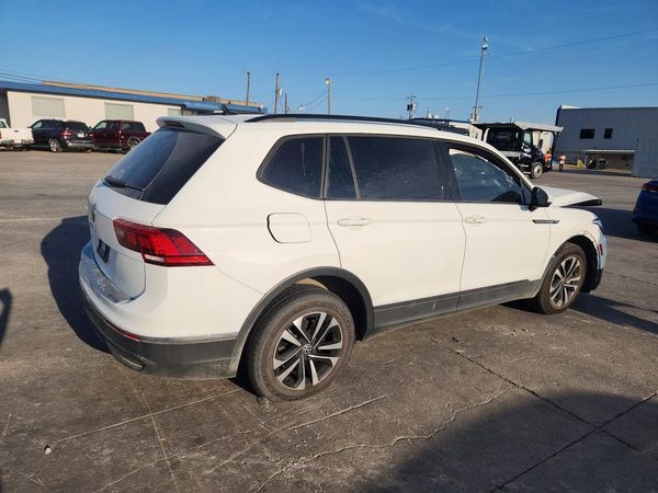 2022 VOLKSWAGEN TIGUAN