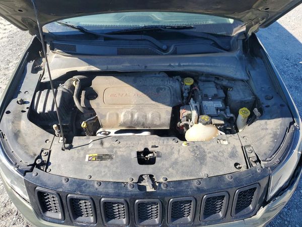 2018 JEEP COMPASS Sport — Engine bay