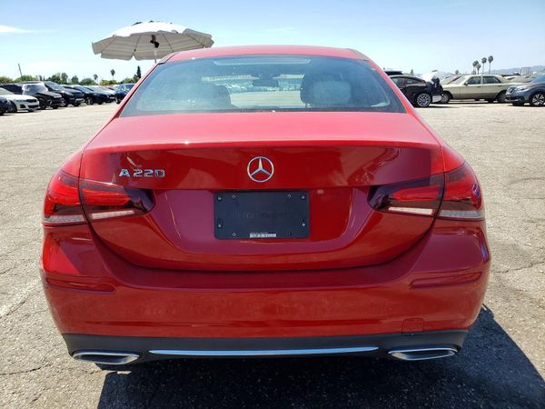 2019 MERCEDES-BENZ A