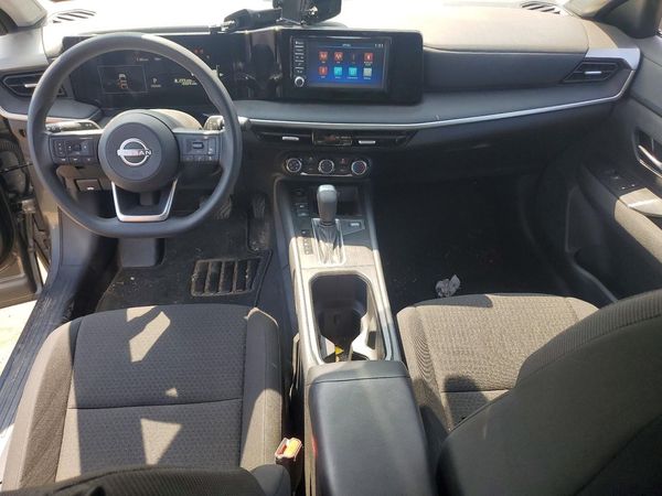 2025 NISSAN KICKS S