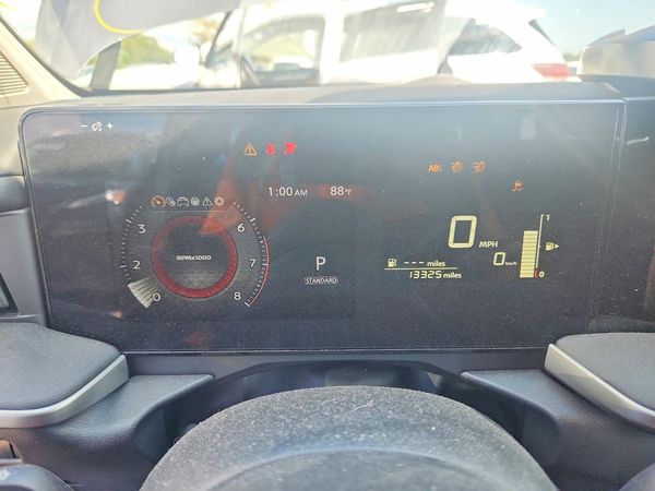 2025 NISSAN KICKS S