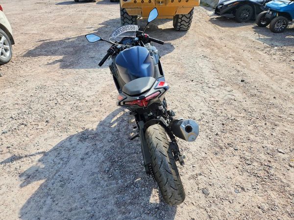 2026 KAWASAKI EX500