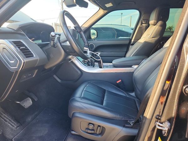 2019 LAND ROVER RANGE ROVER SPORT SE
