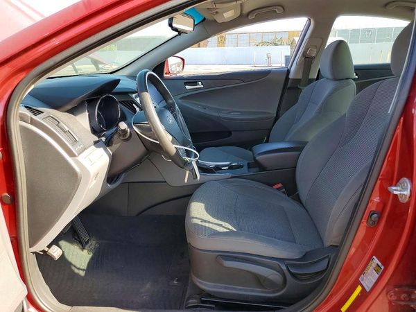 2014 HYUNDAI SONATA