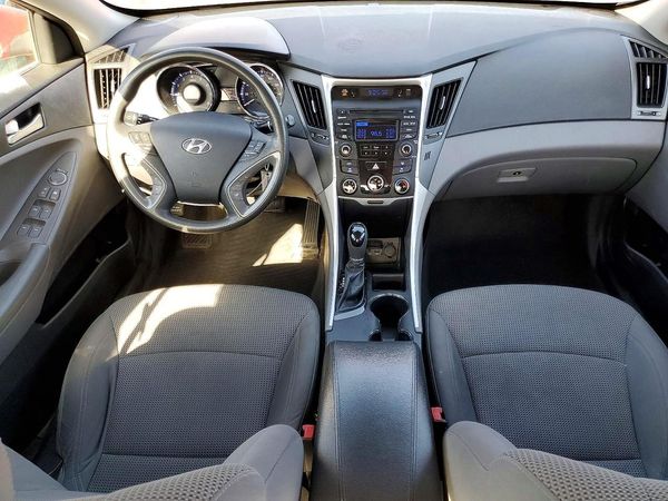2014 HYUNDAI SONATA