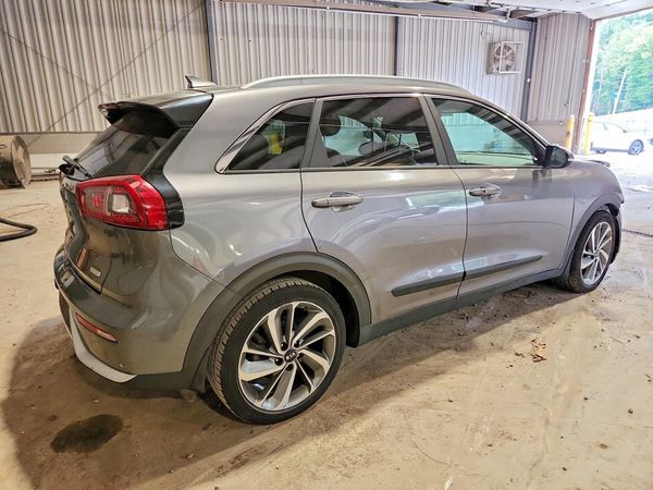 2017 KIA NIRO Touring / Touring Tech