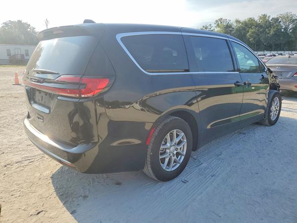 2027 CHRYSLER PACIFICA Select — PSRA