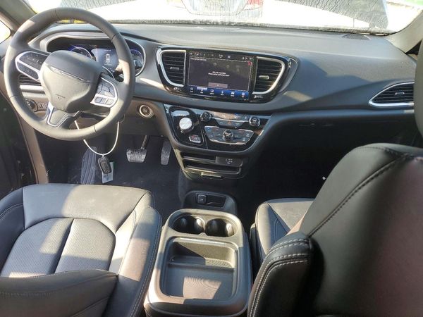2027 CHRYSLER PACIFICA Select — CKPT