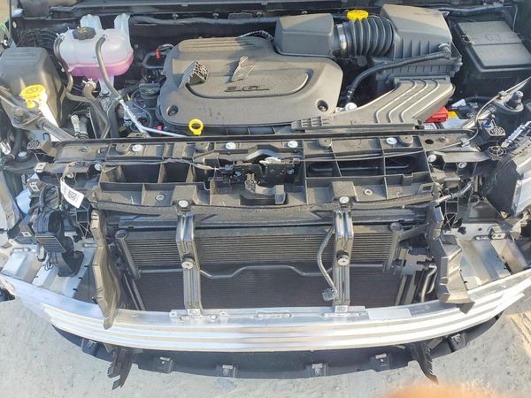 2027 CHRYSLER PACIFICA Select — Engine bay