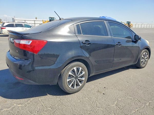 2014 KIA RIO